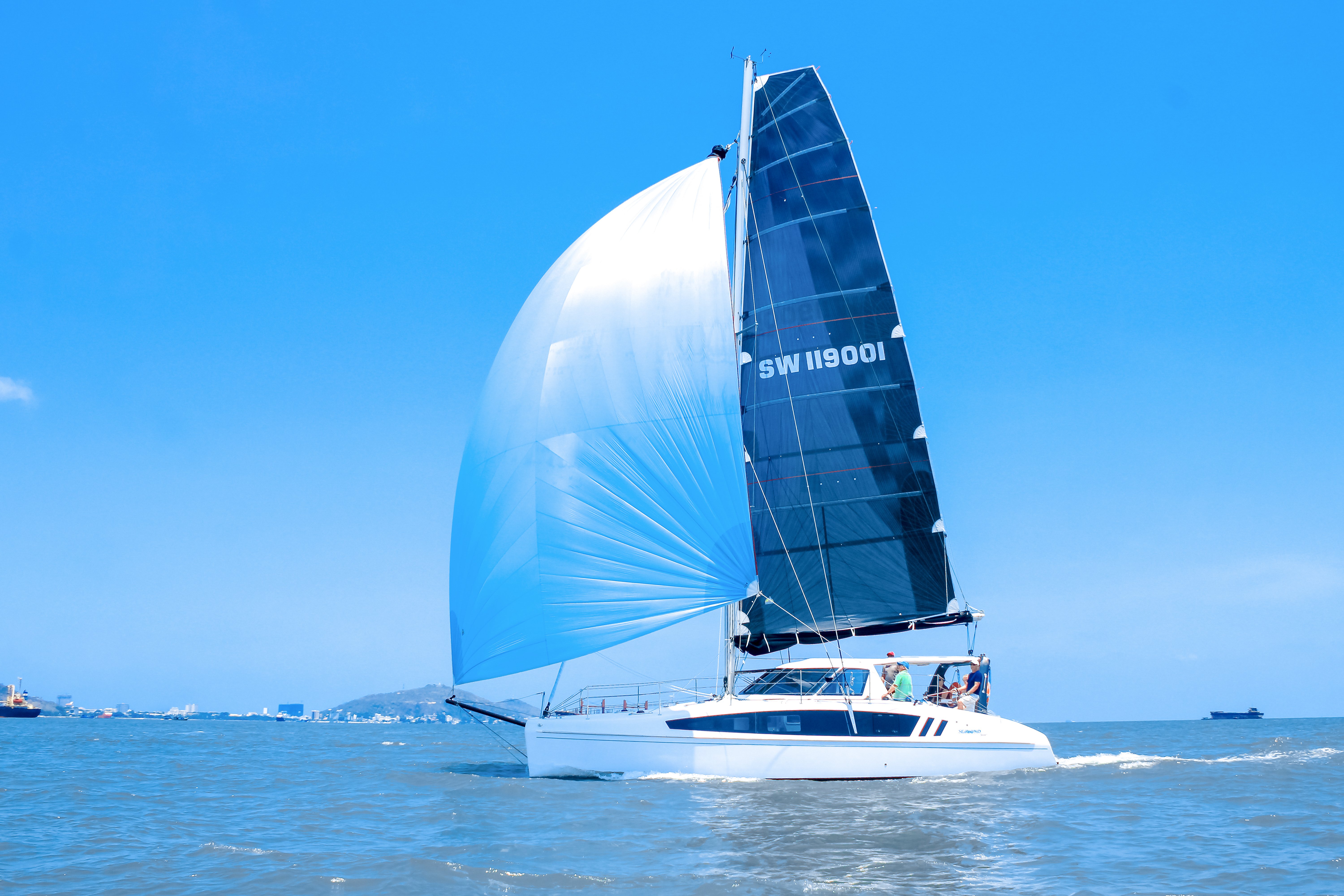 The Seawind 1190 Sport Wins Cruising World Boat of the Year Honourable Mention